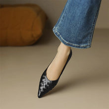 Gabirano Leather Flats