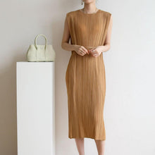 Sameiro Pleated Dress