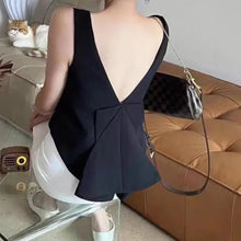 Bonnie V-Back Top
