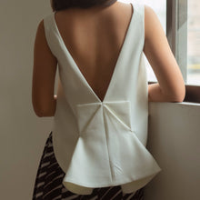 Bonnie V-Back Top