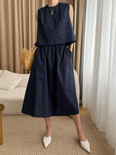 Relva Top & Skirt Set